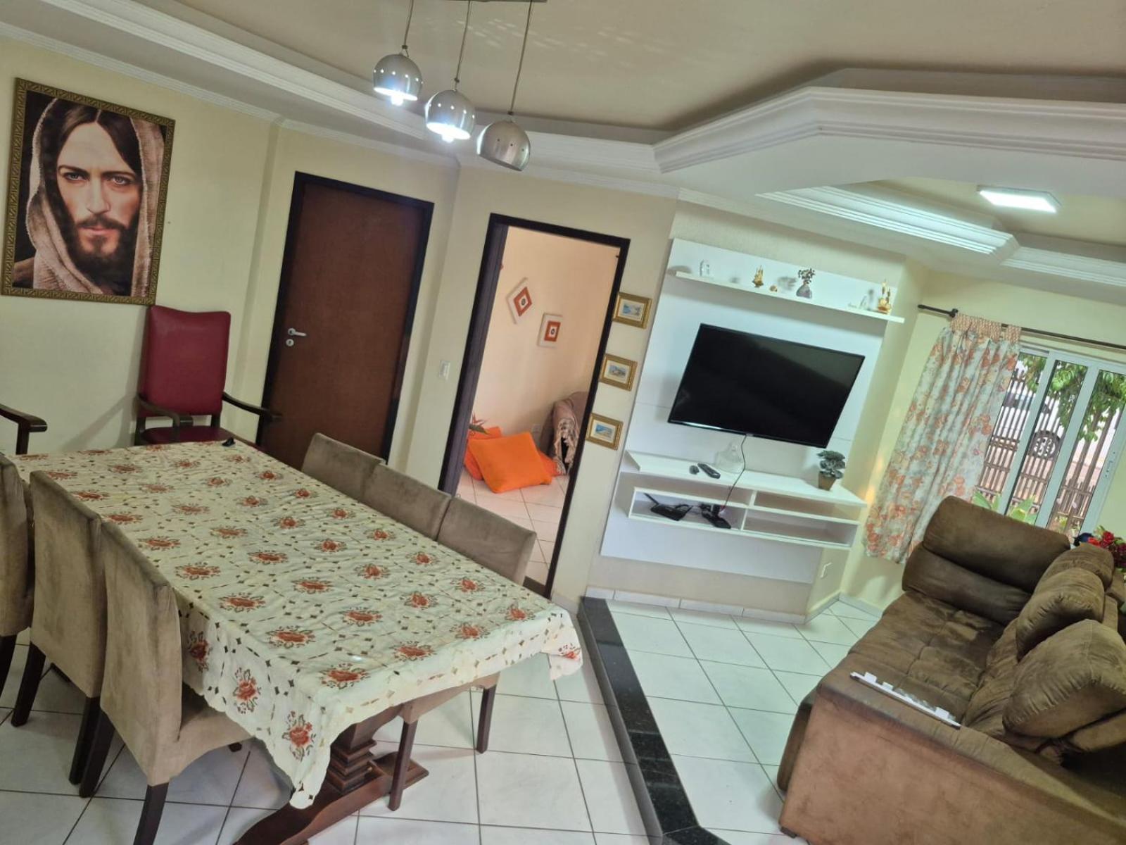 Casa Aconchegante No Centro De Foz Do Iguacuヴィラ エクステリア 写真