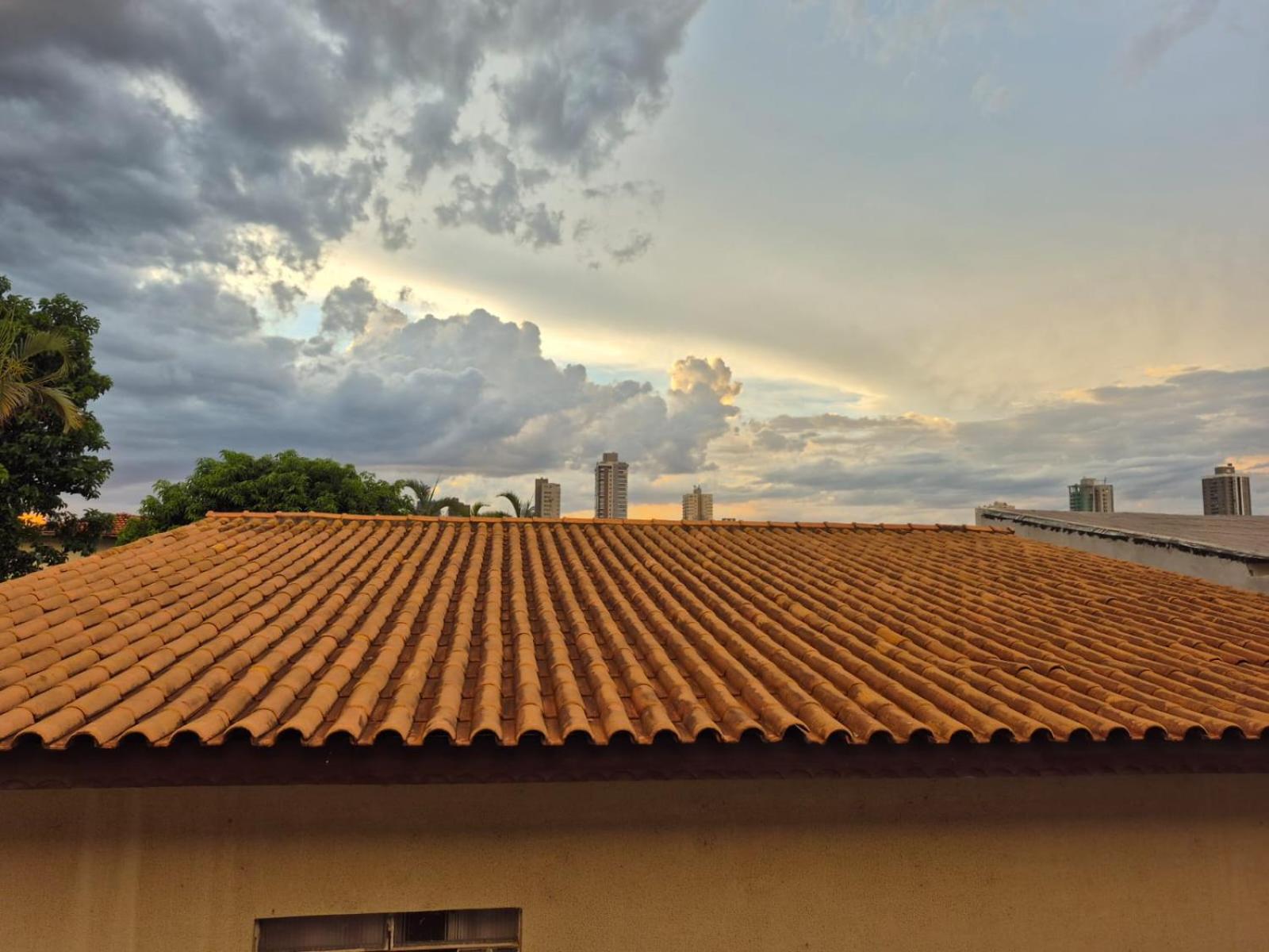 Casa Aconchegante No Centro De Foz Do Iguacuヴィラ エクステリア 写真